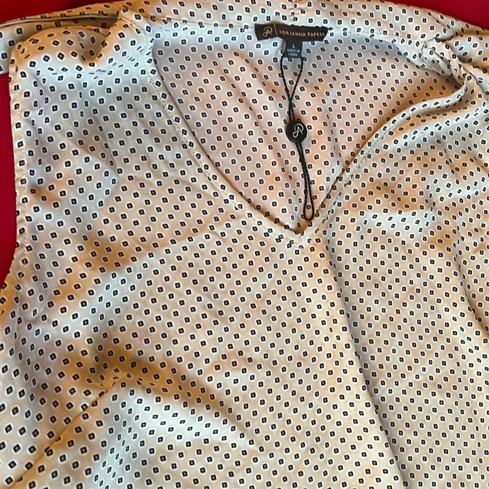 Never worn as you can see it’s just a nice work shirt but it just wasn’t for me